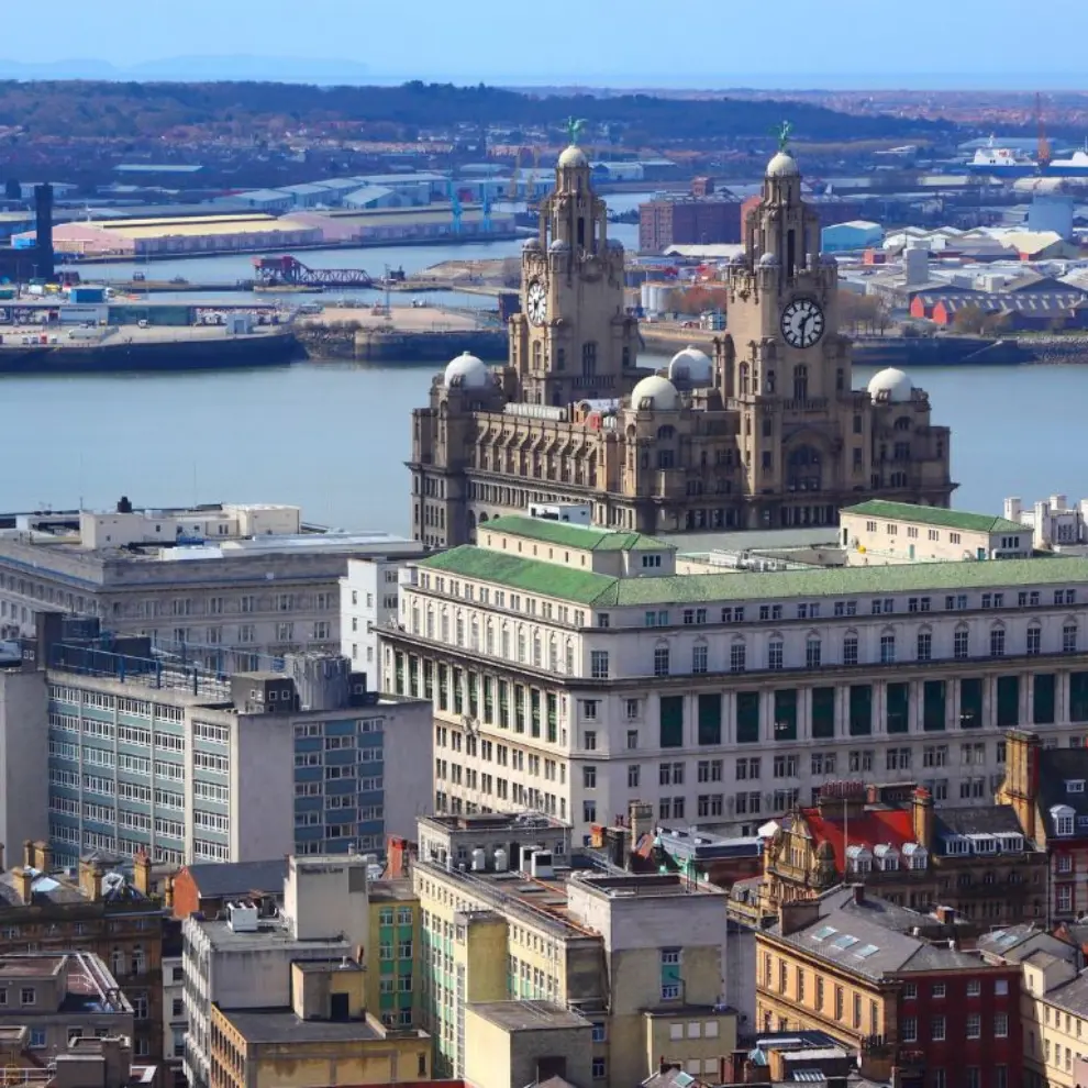 Invisalign clear aligners in Liverpool