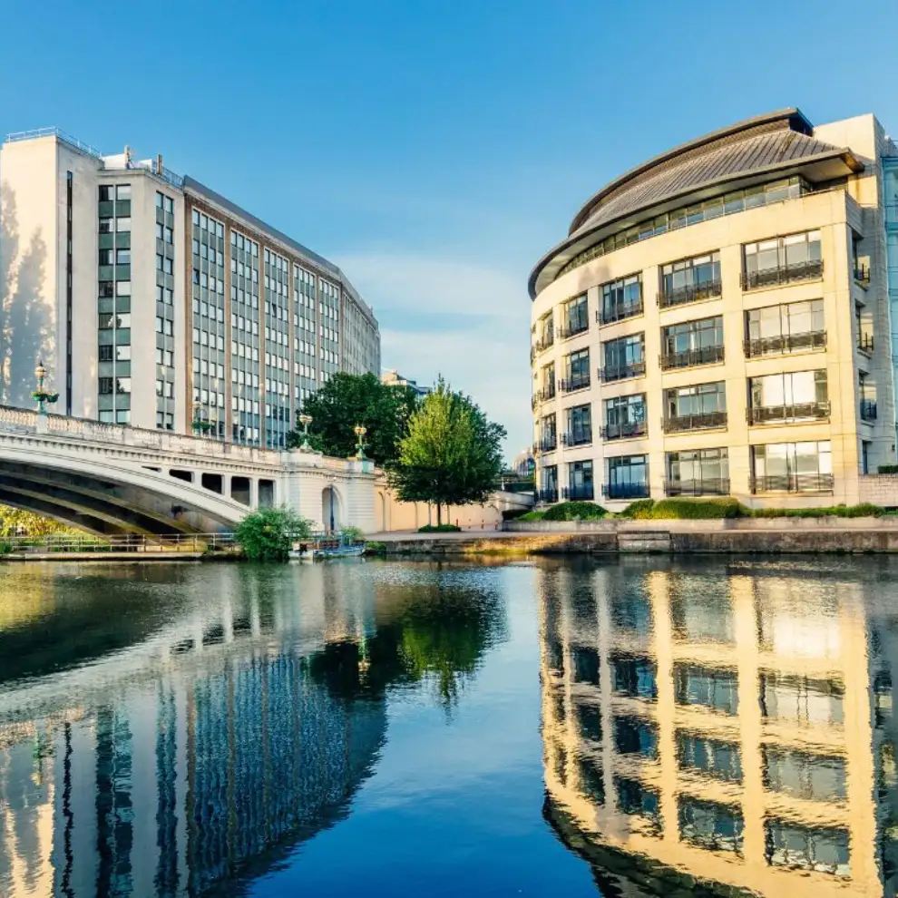 Invisalign clear aligners in Reading