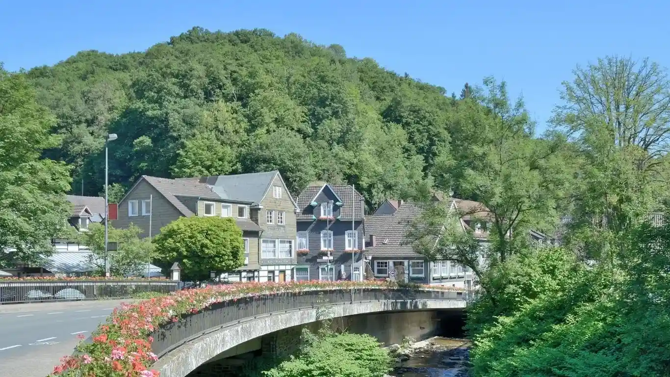 Starte deine Behandlung in Solingen | Invisalign