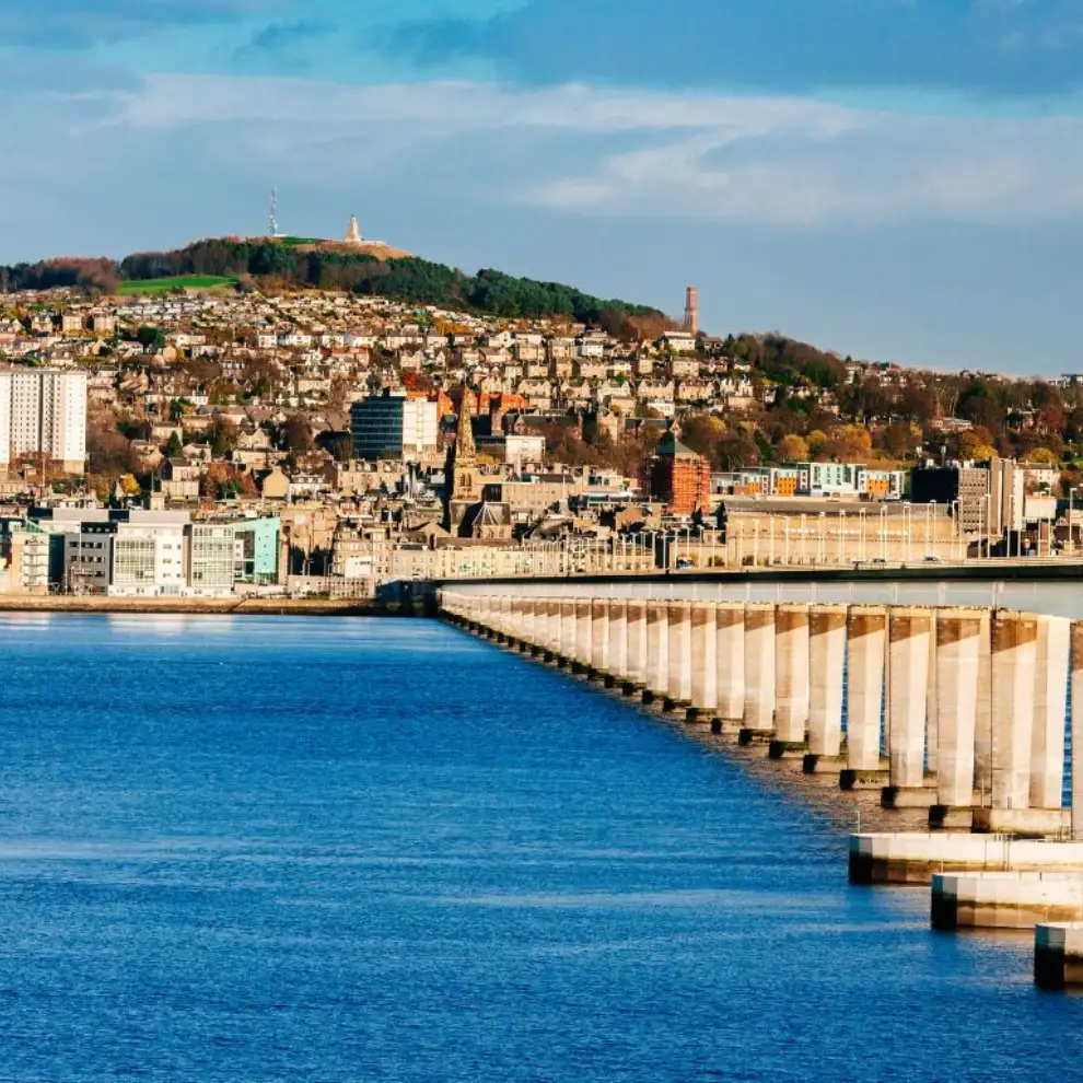 Invisalign clear aligners in Dundee