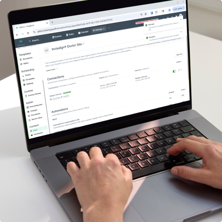 image-text-and-media-laptop