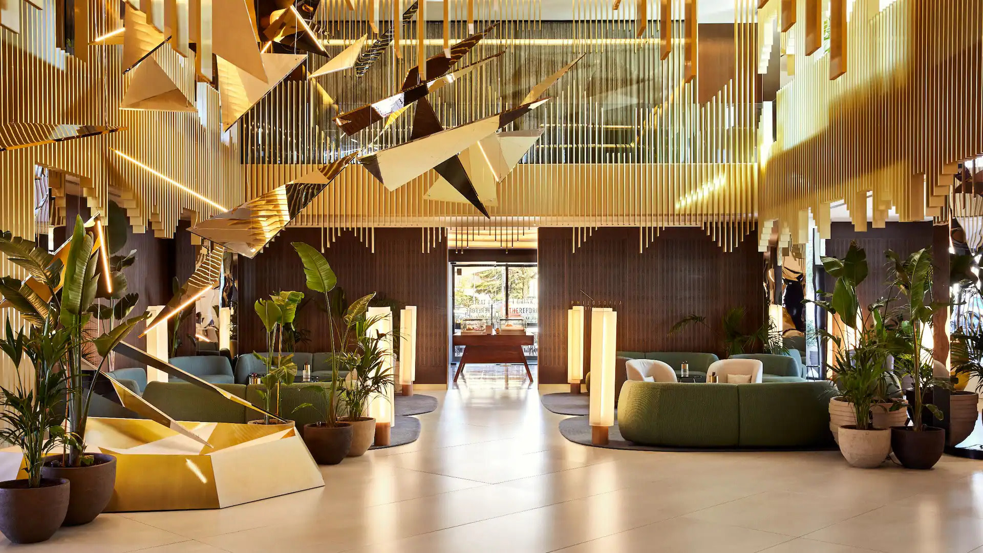 Hyatt hotel 456%C3%83 456