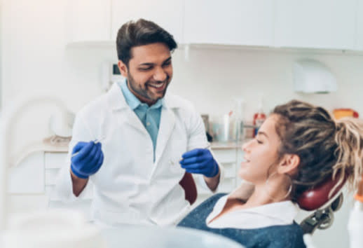 Invisalign Doctor With Patients