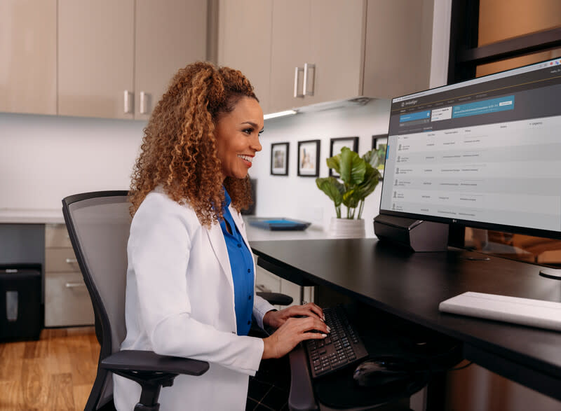 Introducing Invisalign Smile Architect™ treatment planning software