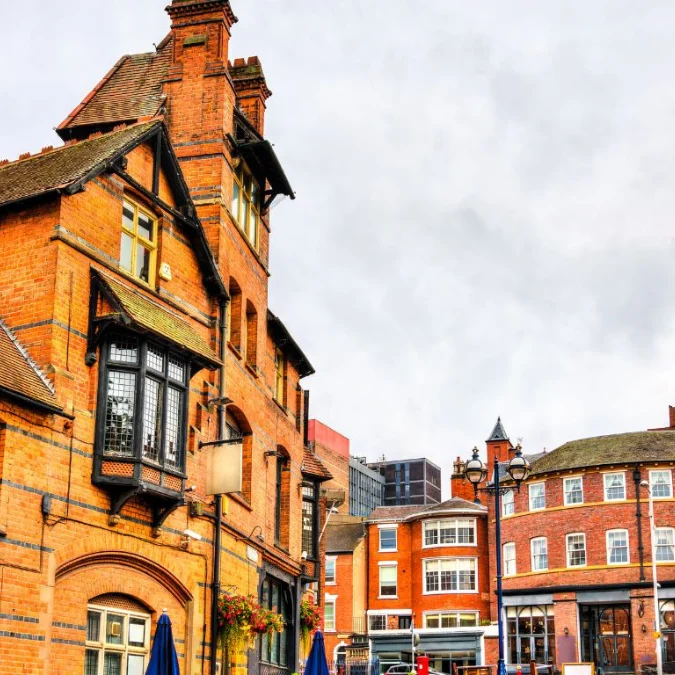 Find an Invisalign Doctor in Nottingham