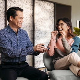 image-three-column-spacing-doctor-teen-aligners