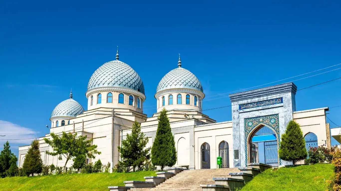 Invisalign® Clear Aligners in Tashkent