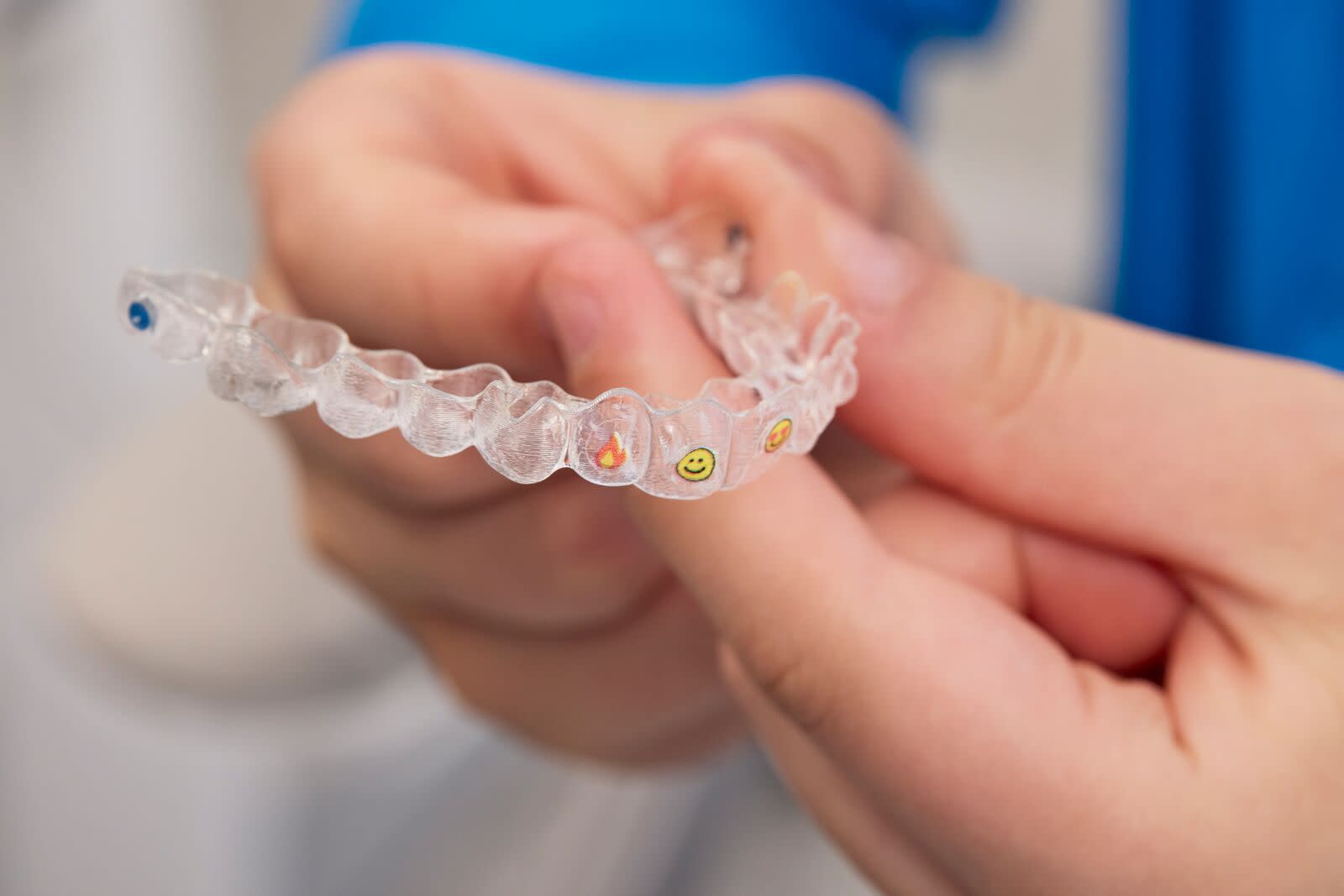 Large JPG-Product Photo Invisalign Stickables%C3%A2 Side Angle Closeup