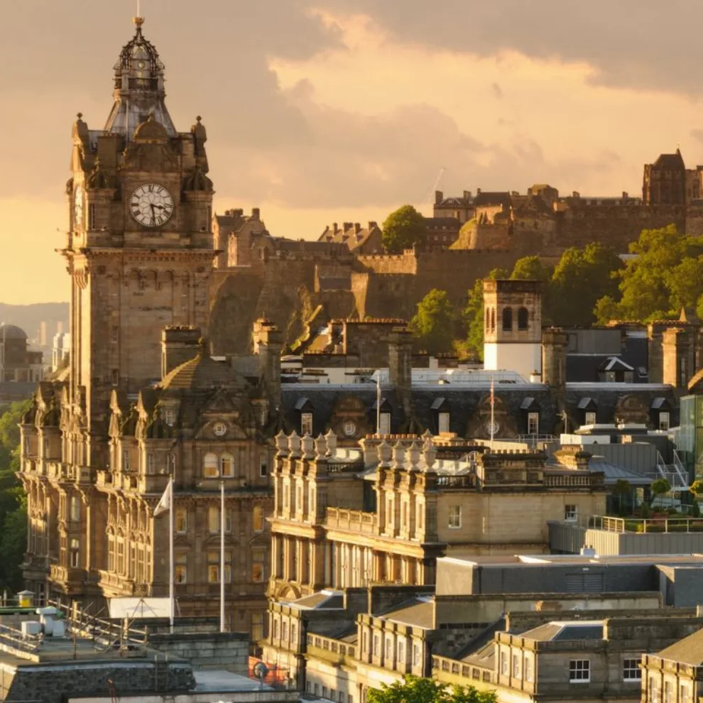 Invisalign clear aligners in Edinburgh