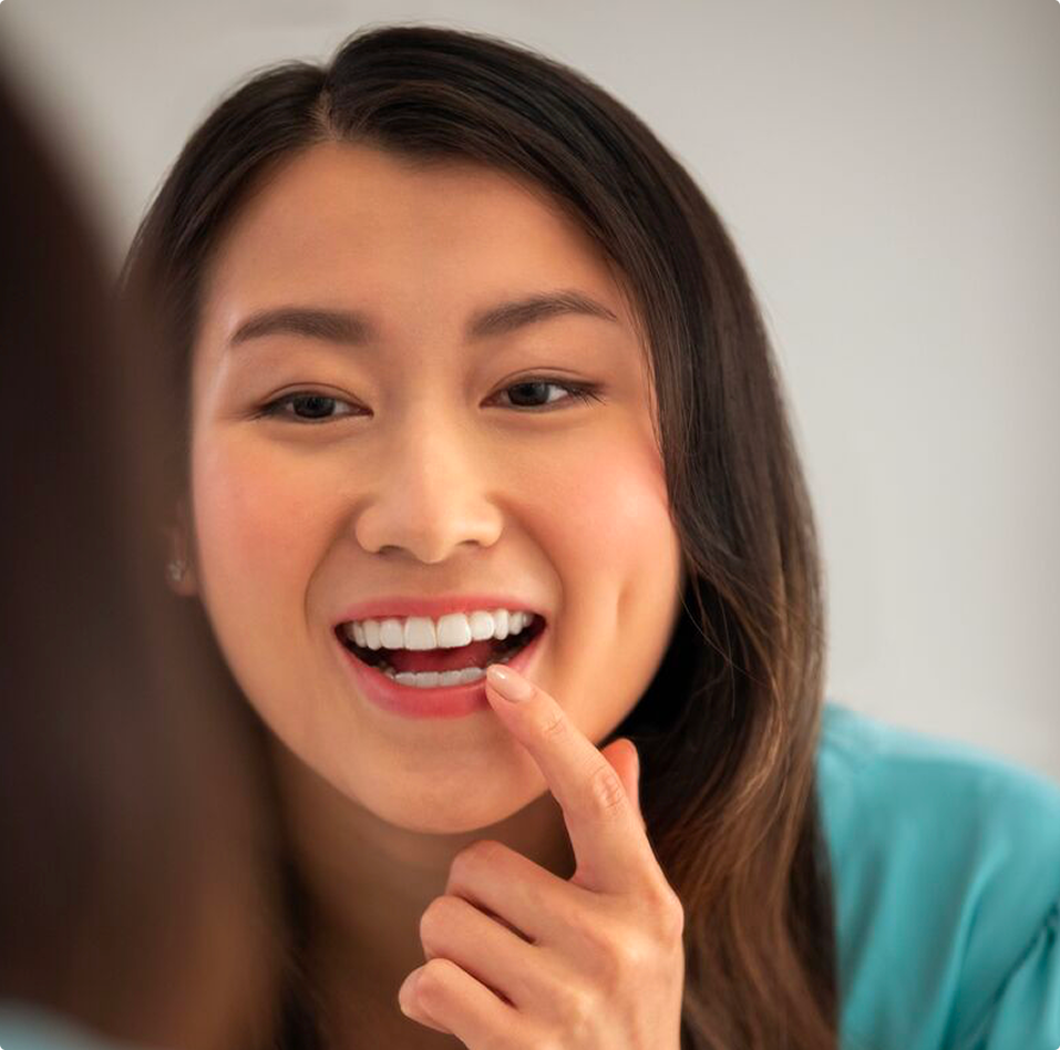 Prostho Dentistry hero women