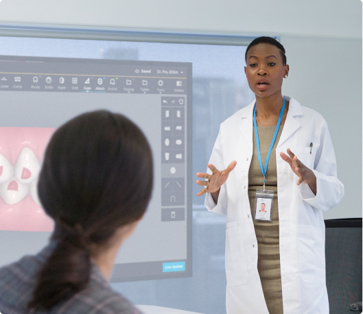 image-card-doctor-teaching-class