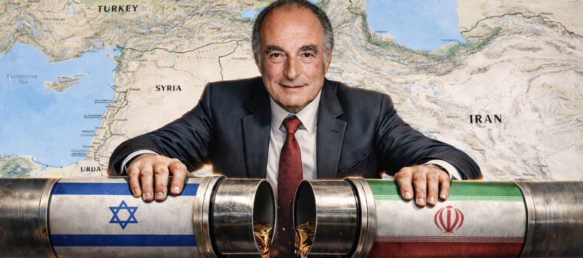 Passing Notes to Avoid War