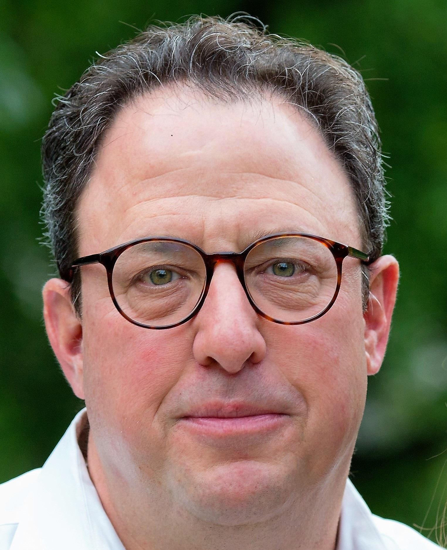 Christopher-Whalen-headshot
