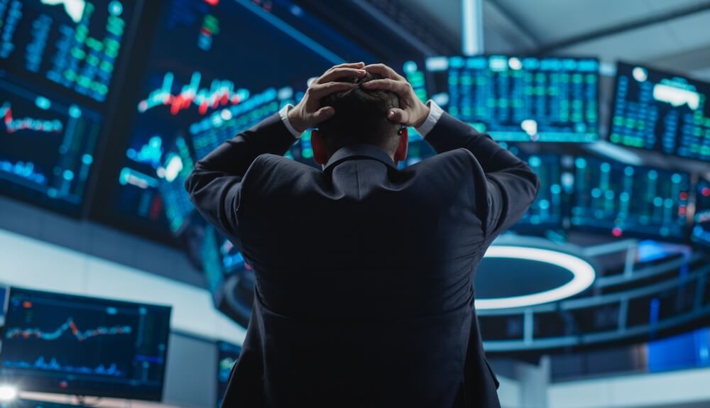 Why “Smart” Money Managers Fail at Investing