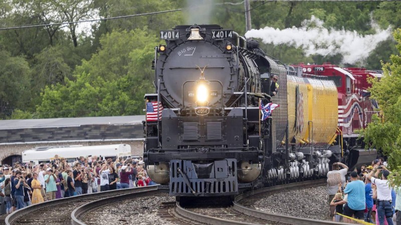 Big Boy rolls into Philadelphia for the 4</em><em>th</em><em> of July. Credit Philadelphia Inquirer.