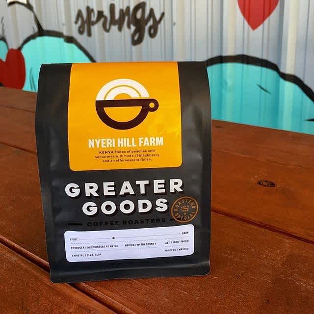 Committed to the fine art of #coffeeroasting and supporting their local community @gg_roasting in #AustinTX #letsmakegood #qualityinsideout #specialtycoffee #coffeepackaging #customcoffeebags #coffeepackagingprinting