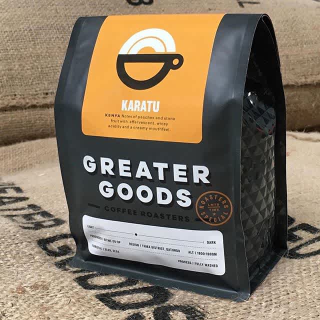 Congrats @gg_roasting on your #coffeereview 94 point Kenya Karatu! ❤️ your new #package! #glossonmatte #tastetherainbow 📷: @gg_roasting