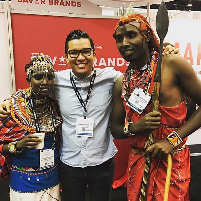 ❤️ meeting new people and making new friends around our shared passion for #specialtycoffee! #kenyacoffee @specialtycoffeeassociation #coffeeexpo2017 #coffeeexpo #coffeepackaging #customcoffeebags