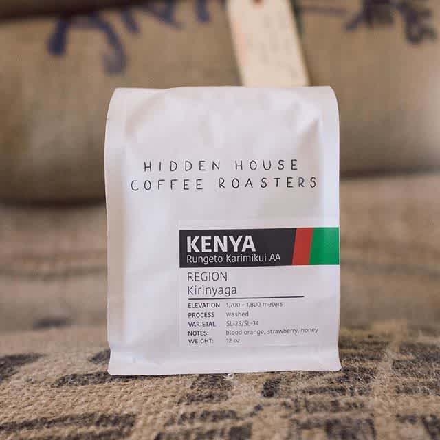 Bringing #specialtycoffee and #quality taste to the masses @hiddenhousecoffee #respectthebean #artofcoffee #greatbrandsgreatpackage #regram 📷: @hiddenhousecoffee