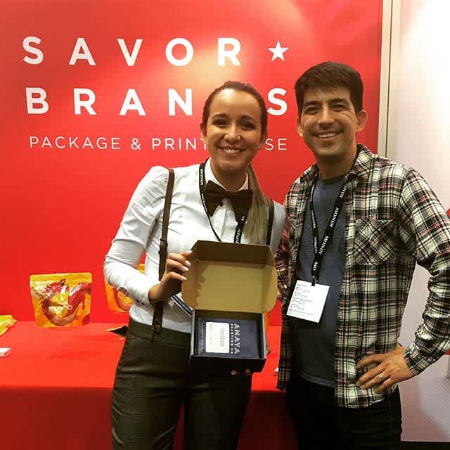 Great catching up with Max @amayaroastingco! Thanks for stopping by our booth @specialtycoffeeassociation #CoffeeExpo2018 👊🏽 #specialtycoffee #coffeepackaging #customcoffeebags