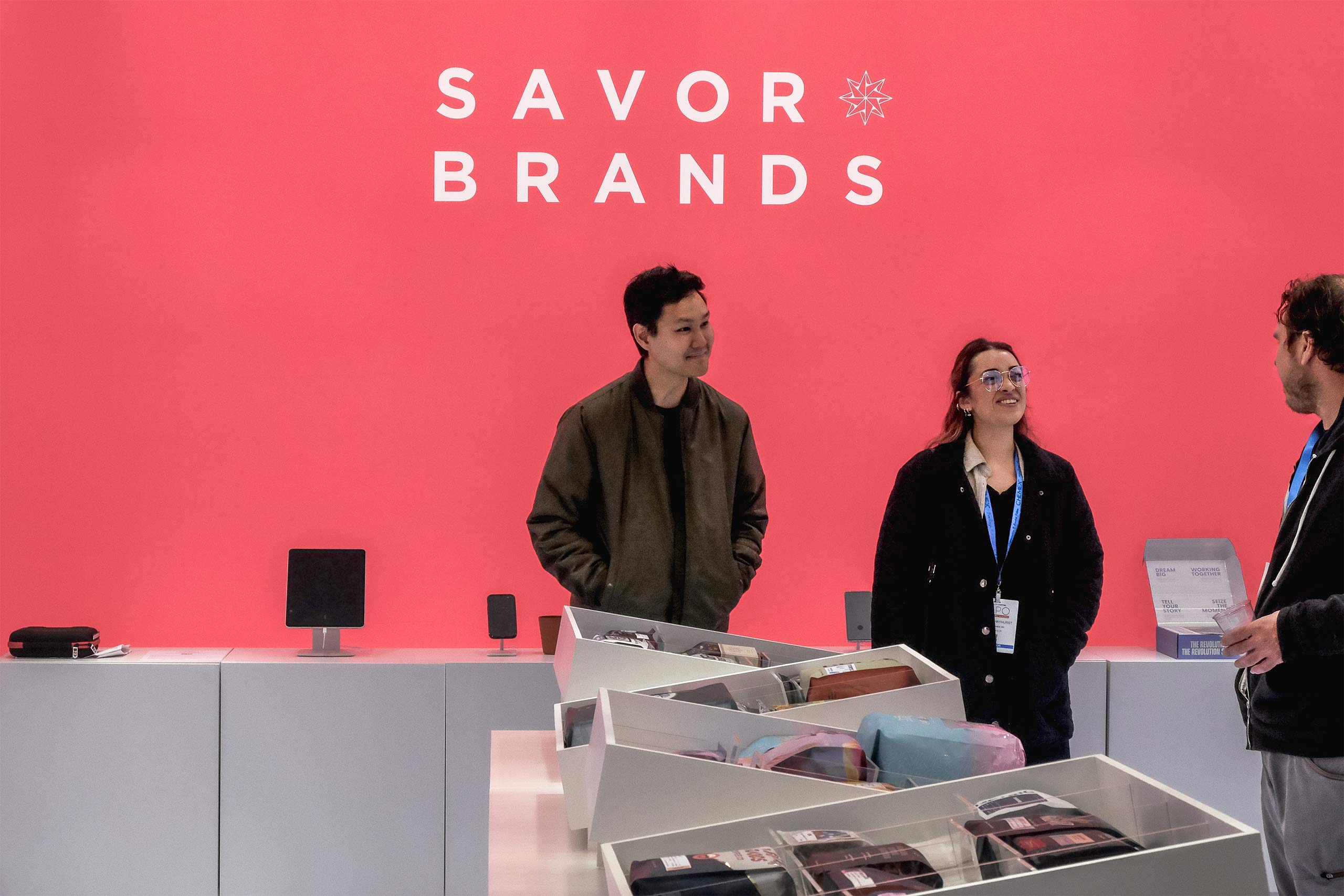 Premium Custom Packaging Solutions and Supplier for Hawaii's Businesses thumbnail