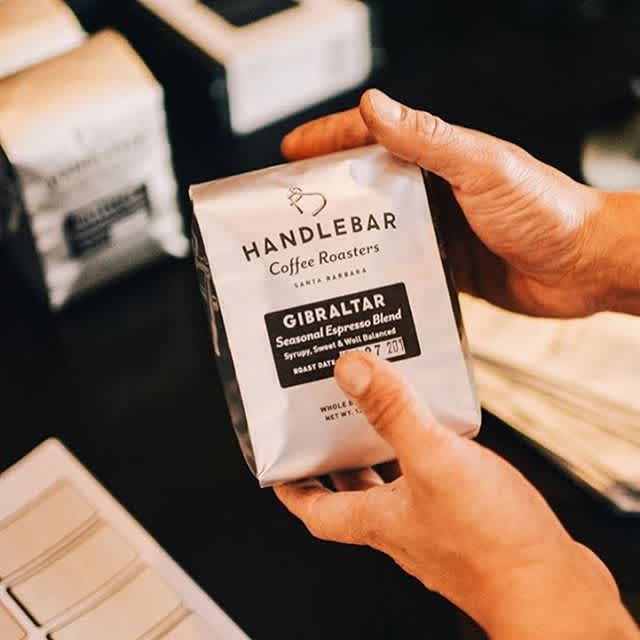 Linking an appreciation for the coffee farmers to you, through each fresh roasted bag of @handlebarcoffee #addictionsubscription #specialtycoffee #coffeepackaging #customcoffeebags 📷: @handlebarcoffee