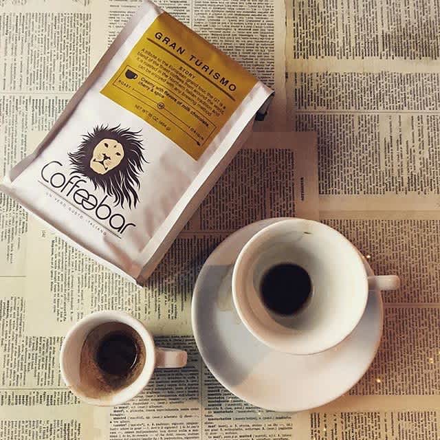 From seed to cup, sourcing and serving the highest-grade #coffee available @coffeebar #c1coffee #unverogustoitaliano #qualityinsideout #coffeepackaging #customcoffeebags #coffeepackagingprinting 📷: @coffeebar