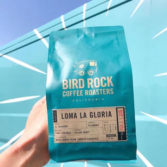 Committed to direct trade, sustainability and transparency @birdrockcoffeeroasters #relationshipcoffee #specialtycoffeeroaster #qualityinsideandout #coffeepackaging #customcoffeebags 📷: @birdrockcoffeeroasters