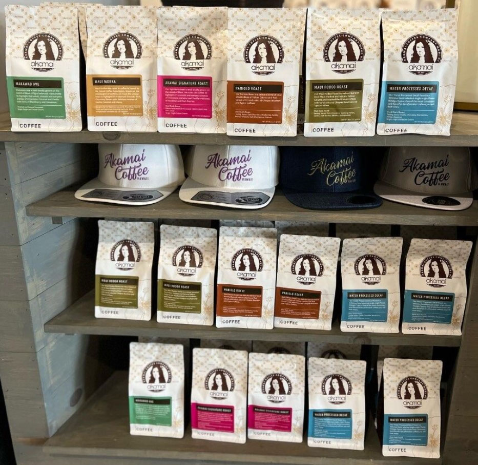 Must Visit Coffee Stops on Maui, Hawai'i thumbnail