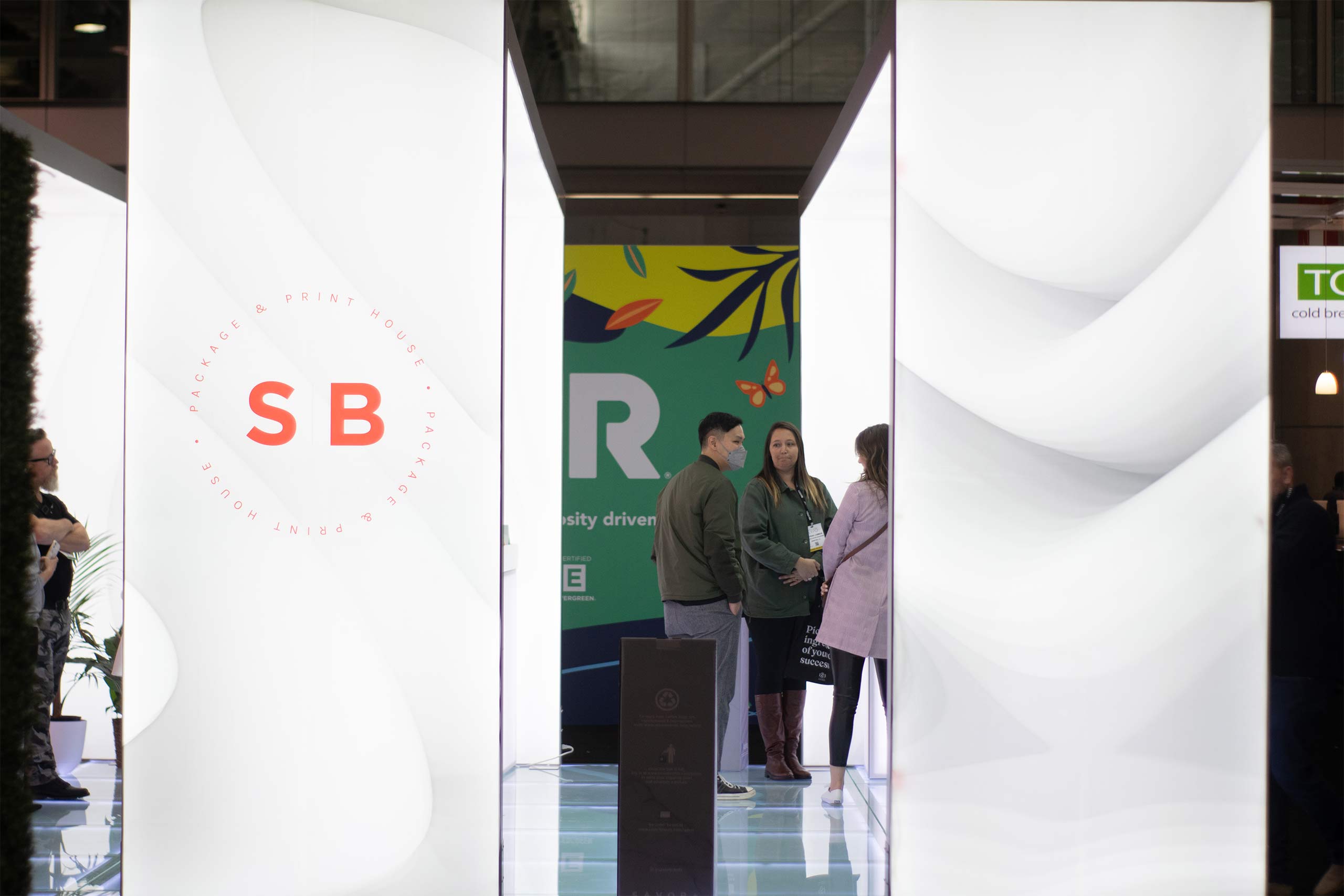 Come Meet the Savor Brands Team at the 2024 Chicago SCA Expo thumbnail