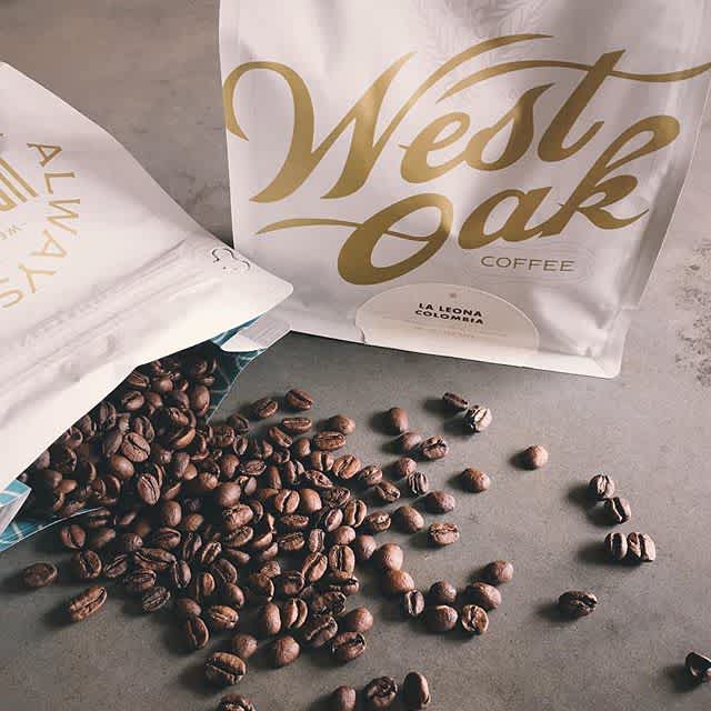 @westoakcoffee proudly roasted in #denton #texas #specialtycoffee #packaging #greatbrandsgreatpackage 📷: @westoakcoffee