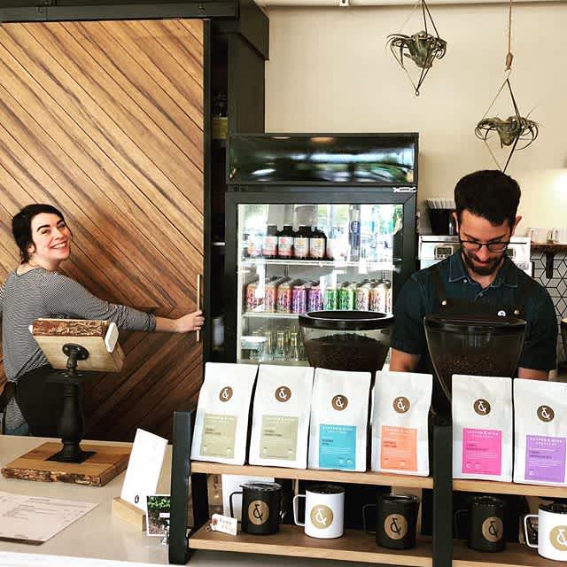Cheers to Natalie &amp; David @dapperandwise for the delicious #specialtycoffee and smiles! 🙌🏽#portlandcoffee #coffeepackaging #customcoffeebags