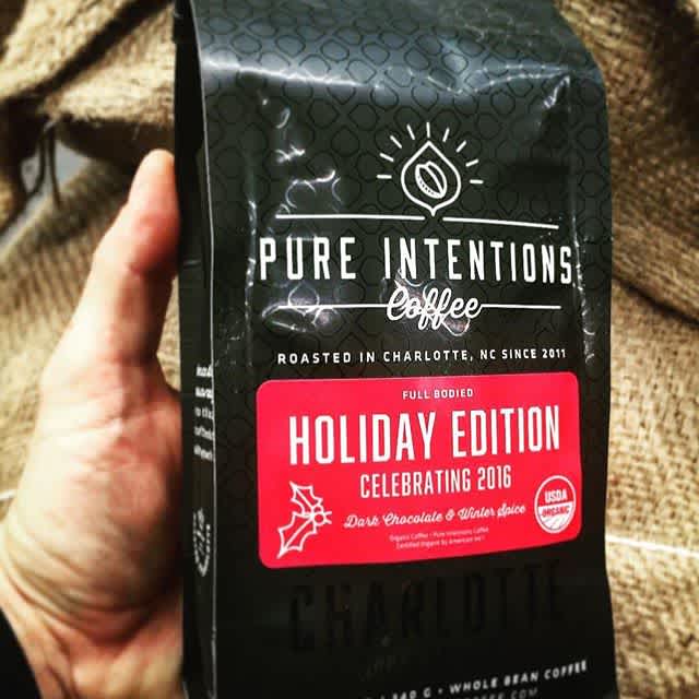 Celebrating the #holiday edition @pureintentionscoffee in beautiful #packaging #specialtycoffee #charlottenc #greatbrandsgreatpackage #regram 📷: @pureintentionscoffee
