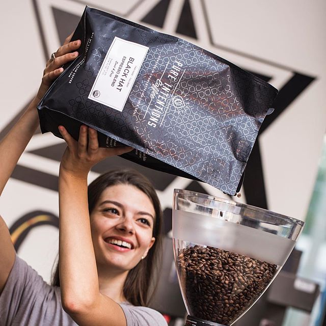 Beautiful bulk wholesale packaging @pureintentionscoffee - the perfect end-to-end brand representation while protecting their delicious #specialtycoffee #pourpure #coffeepackaging #wholesalecoffee #packaging #coffeepackagingprinting #customcoffeebags 📷: @