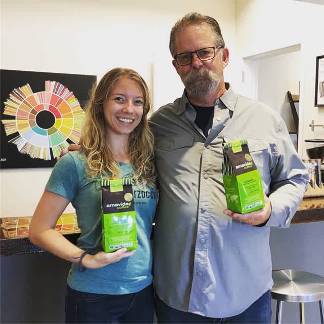 Great catching up with Jennifer @amavidacoffee, 2018 Roaster of the Year @roastmagazine 🙌🏽 #organiccoffee #fairtradecoffee #bcorp #specialtycoffeeroaster #coffeepackaging #customcoffeebags
