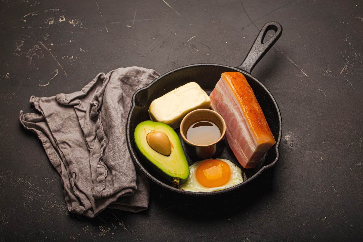 Dieta keto a Hashimoto – jak wpływa na zdrowie tarczycy?