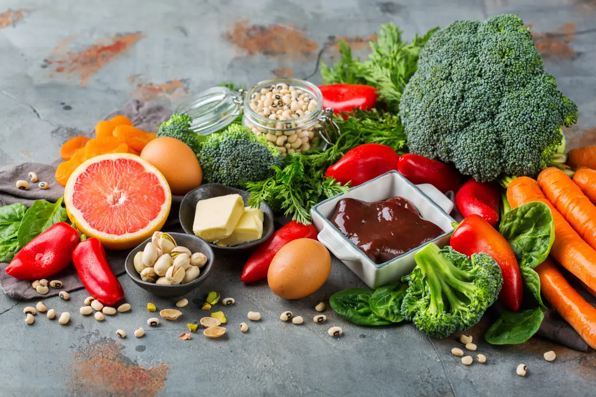 Insulinooporość – dieta. Zasady, jadłospis i produkty, których należy unikać