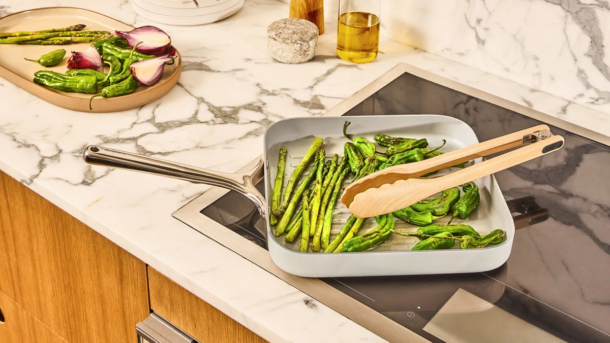 Ceramic Square Pan - Gray - Tongs - Stovetop - Hero
