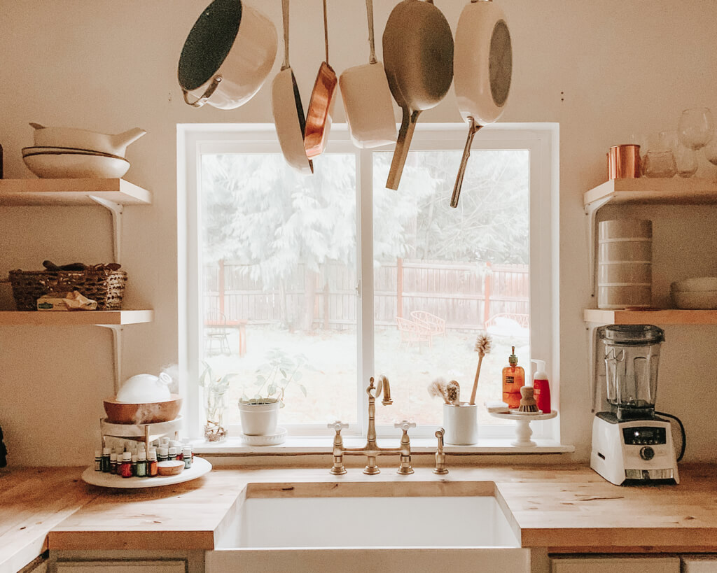 How to Hang Pans in Kitchen: Creative Space-Saving Ideas