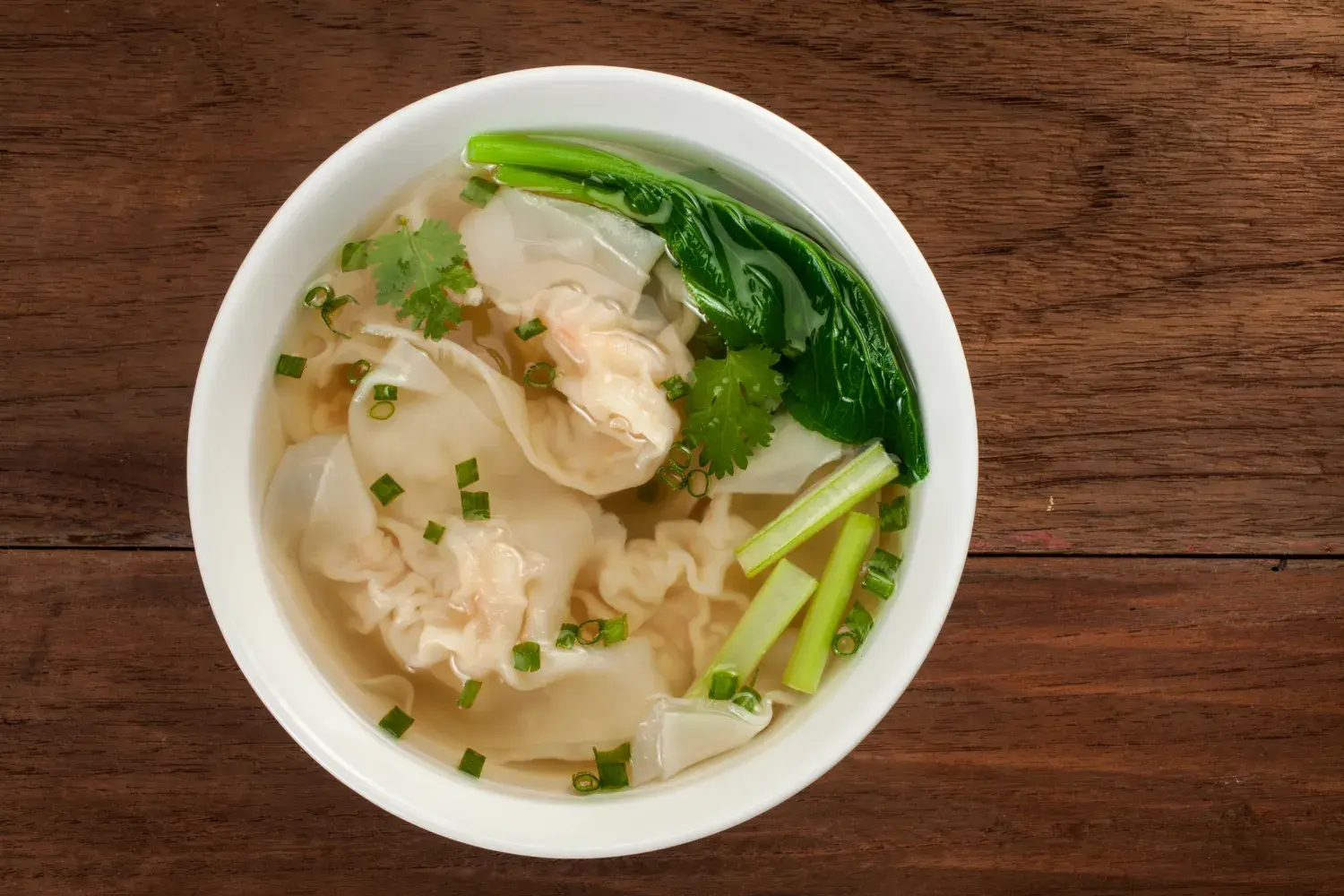 An Easy, Delicious Wonton Soup Recipe