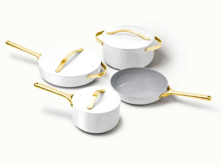 https://images.ctfassets.net/vitsw3itv0qj/2SkegNqUcMxiCIYaSXWbc9/764584145a77266904249aebf7acdd5a/Ceramic_Cookware_Set_-_White_-_Hero.jpg?q=75