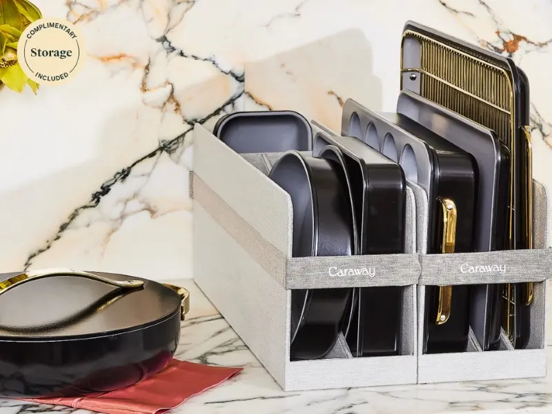 11 Piece Bakeware Set - Black - Complimentary Storage