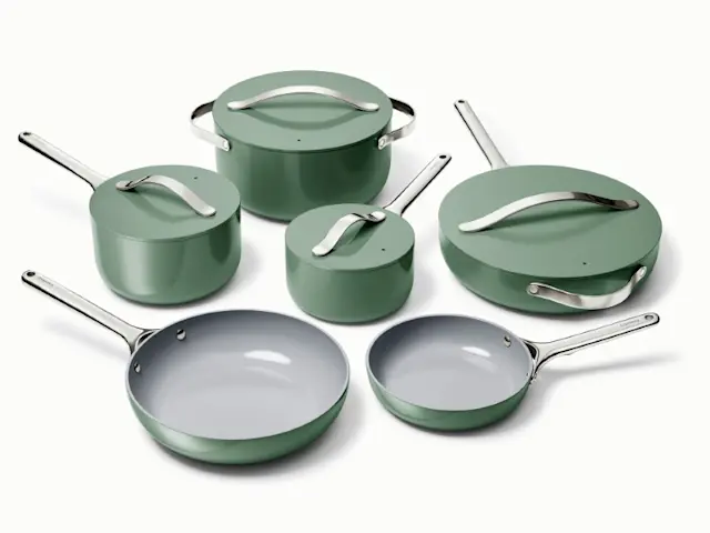 Deluxe Cookware Set - Sage - Hero