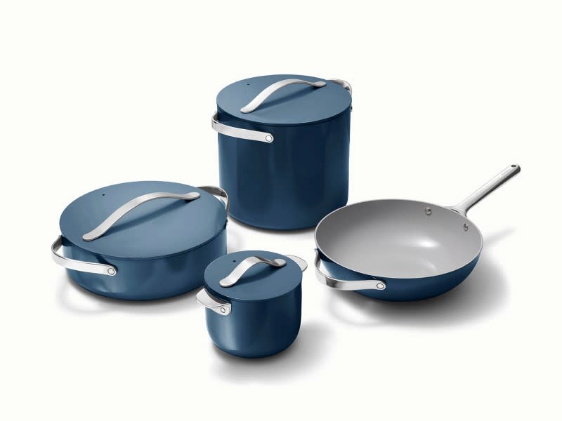 https://images.ctfassets.net/vitsw3itv0qj/3LXFjsRqYV7Nvbgd1nzleH/b4bb73c65f2964c33a63908221b3e0ab/Ceramic_Cookware__Set_-_Navy_-_Hero.jpg?q=75