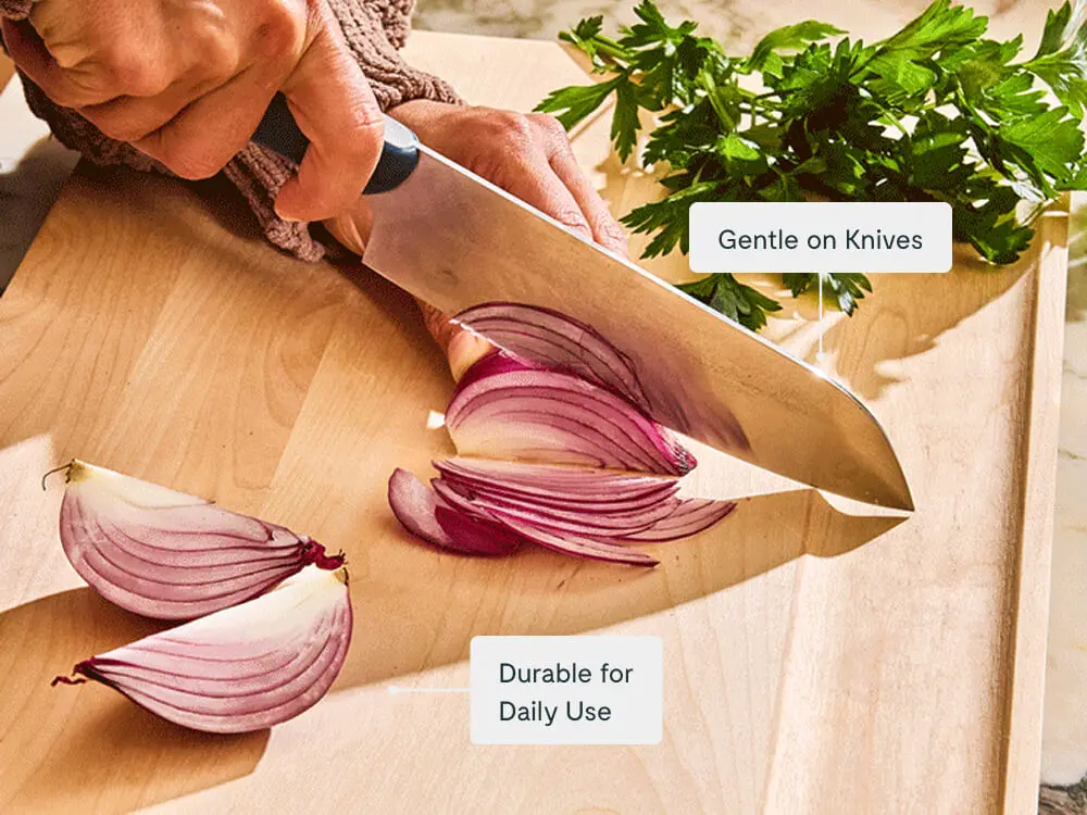 Large Cutting Board - Slicing Onion