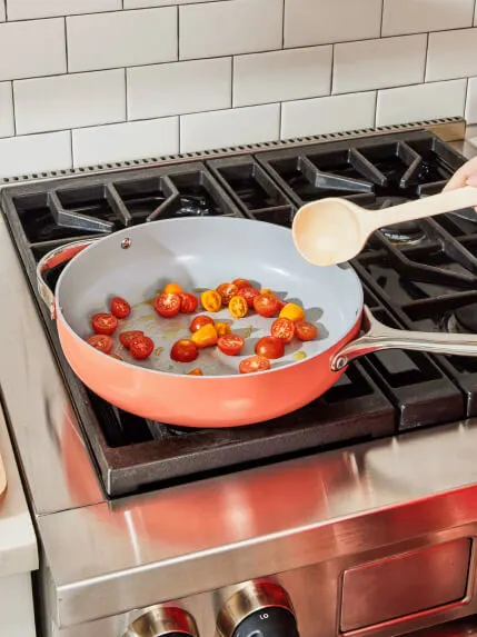 Ceramic Cookware - Saute Pan - Hover
