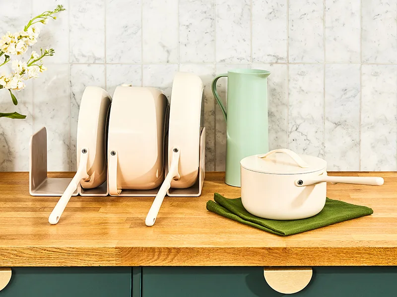 Caraway Monochrome - Creme - On Counter