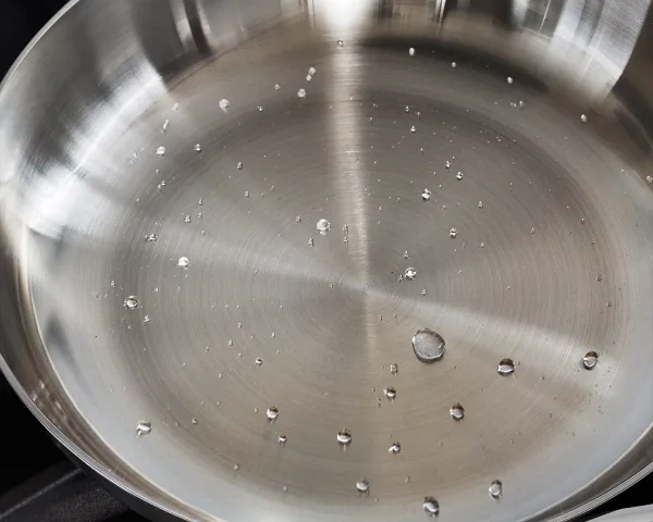 Stainless Steel - Fry Pan - Preheating