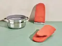 Oven Mitts - Perracotta - With Mini Strainer