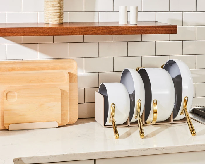 Cutting Board Set - Cookware Set - White - Iconics - On Countertop